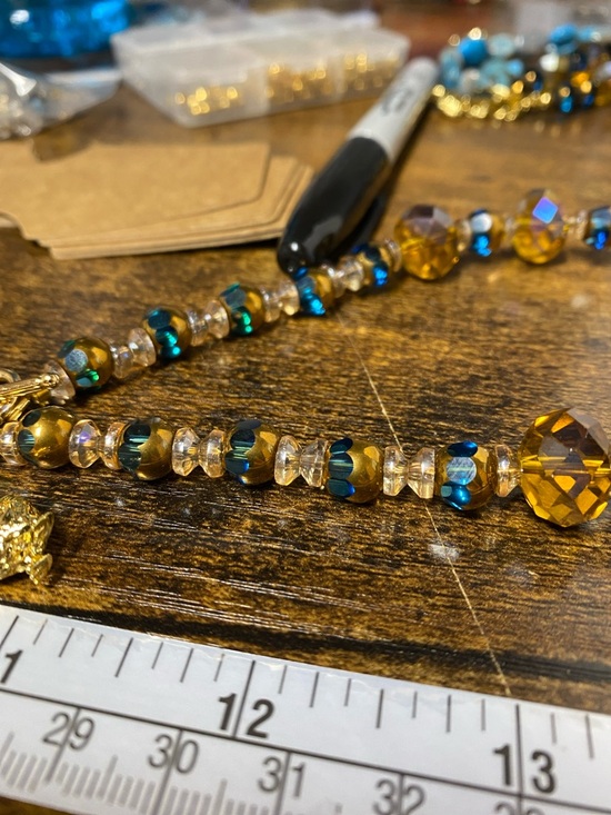 Golden Dreams Glass 20 inch necklace Aprilsplace - Picture 7 of 7